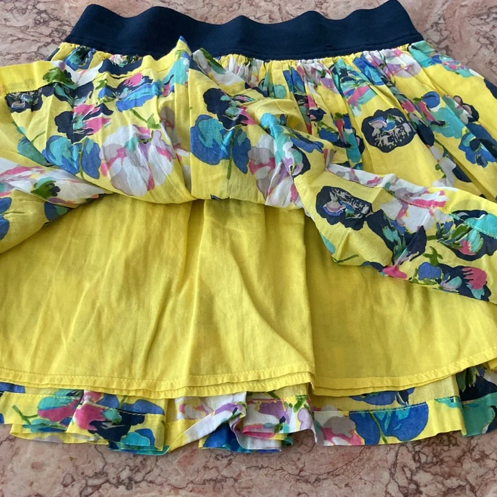 Abercrombie & Fitch yellow floral skirt for spring or summer, Y2K